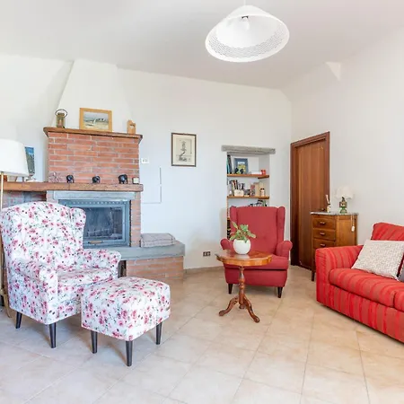 펜션 2 Bedroom Cozy In Lori *